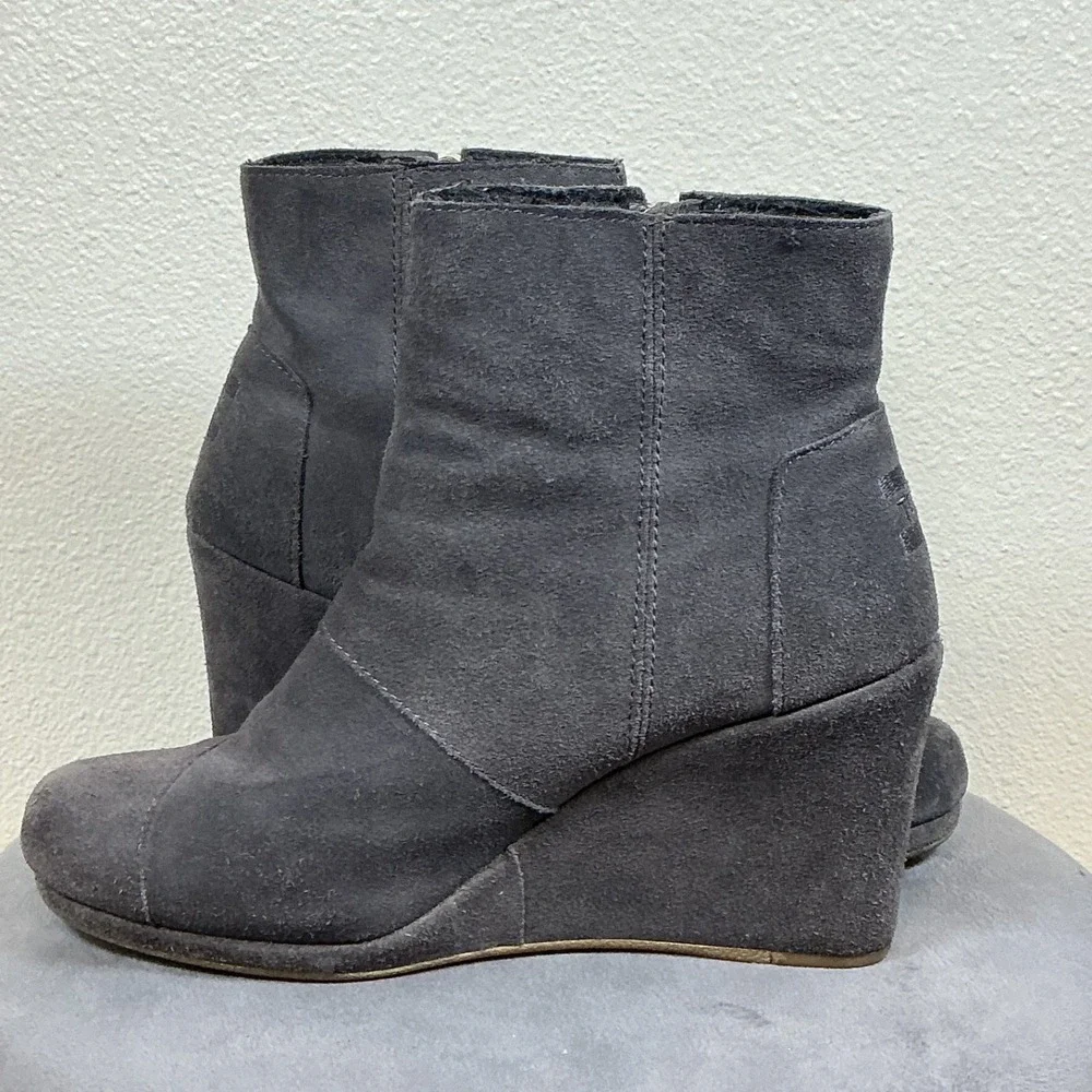 Women's Toms Nepal Side Zip Wedge Ankle Boots Booties Shoes Size 7.5 Gray‎ Suede